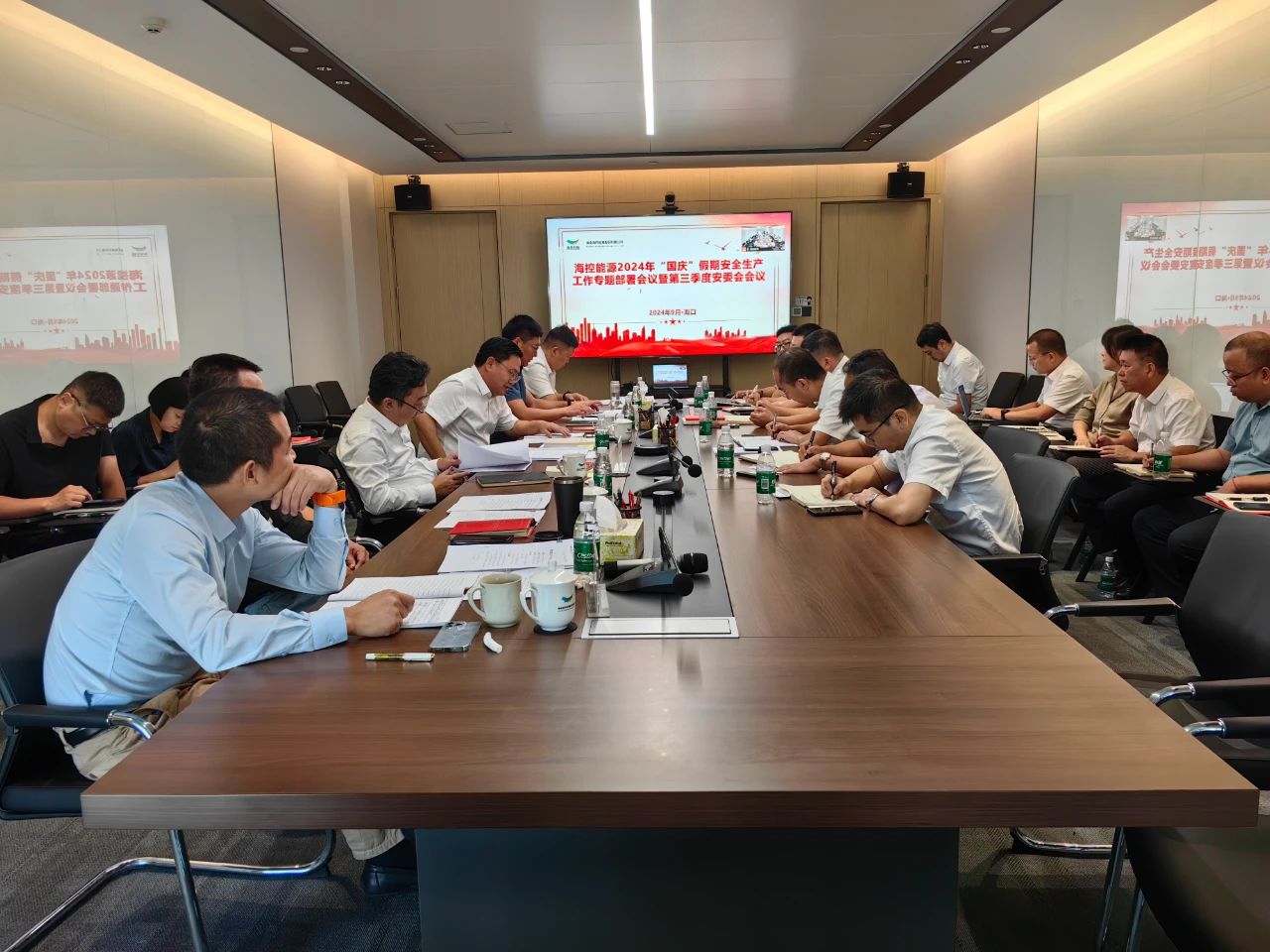 图片关键词 图片关键词