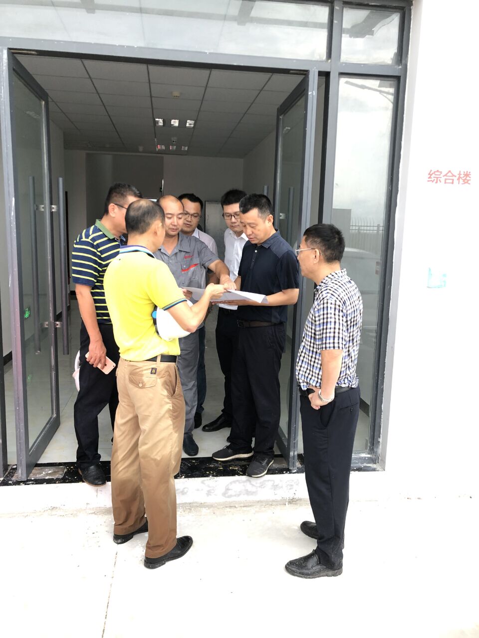 图片关键词