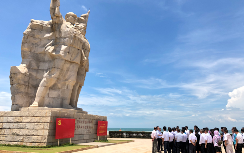 重温红色记忆，传承红色基因