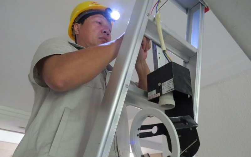 以一心坚持  献一生辛劳&mdash;&mdash;记敢于吃苦、乐于奉献老水电人黄明帆事迹