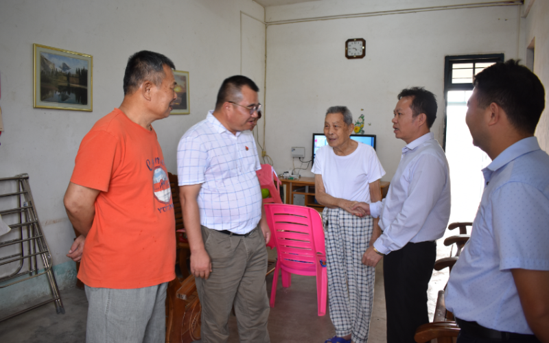 坚守初心为榜样，精神永存续荣光&mdash;&mdash;天汇能源党委走访慰问离休干部和全国劳模