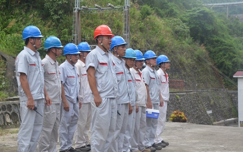 保亭发电公司开展防洪防汛及消防安全应急演练活动