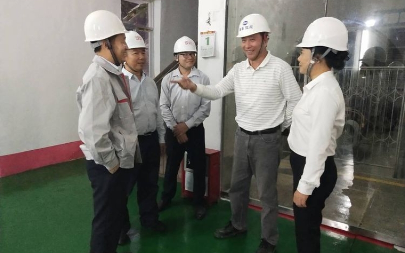 落实责任保安全  周密部署度佳节 --海南控股副总经理吴卫彬深入天汇能源水电站现场开展安全生产检查